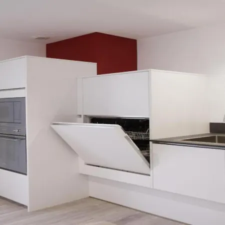 House Avelana Et Lavelanet