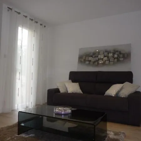 Casa vacanze House Avelana Et *